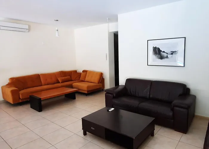Villa Larnaca Bay Resort